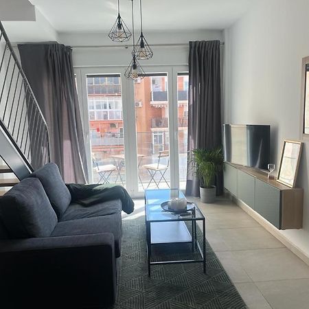 Love Rent4 Malaga Loft Bagian luar foto