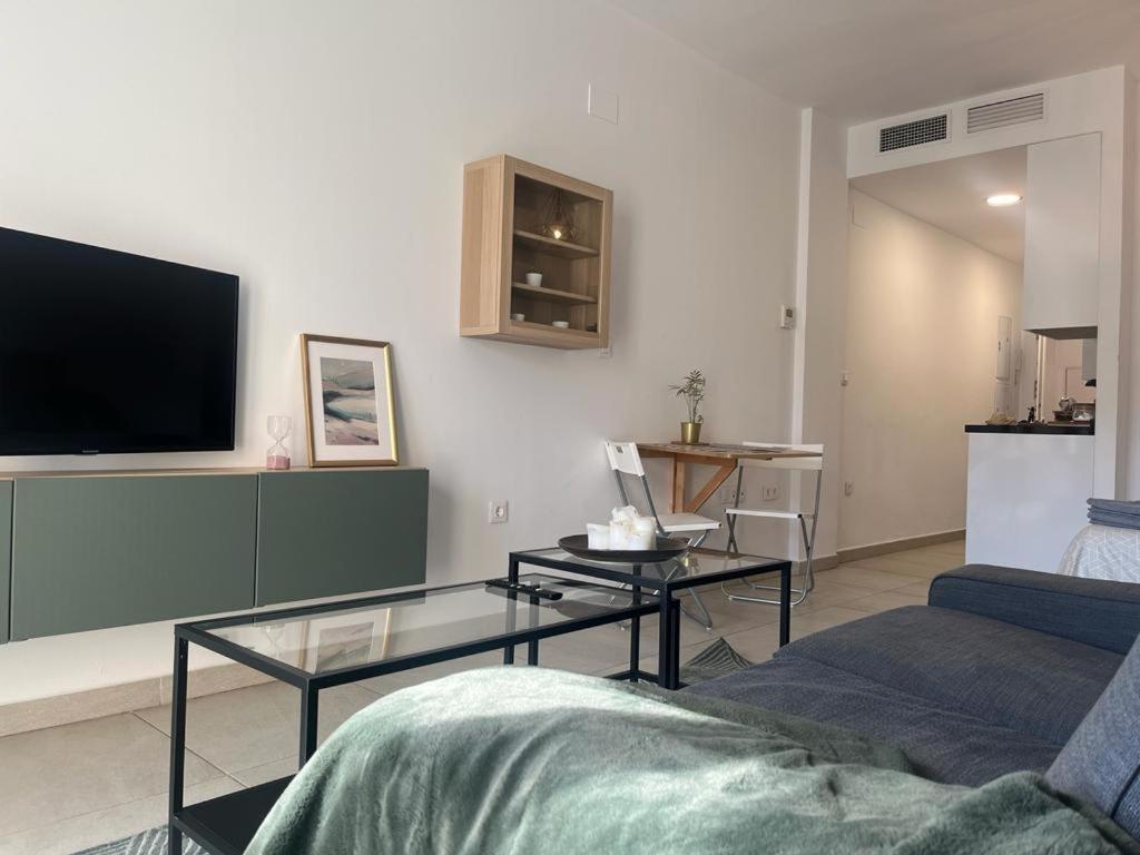 Love Rent4 Malaga Loft Bagian luar foto