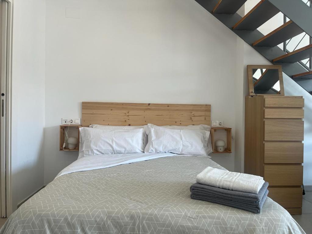 Love Rent4 Malaga Loft Bagian luar foto